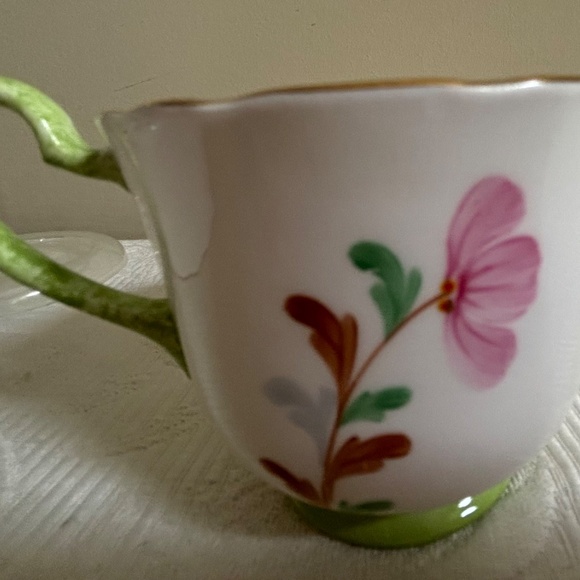 Aynsley Cup & Saucer with Green Handle - Picture 3 of 5